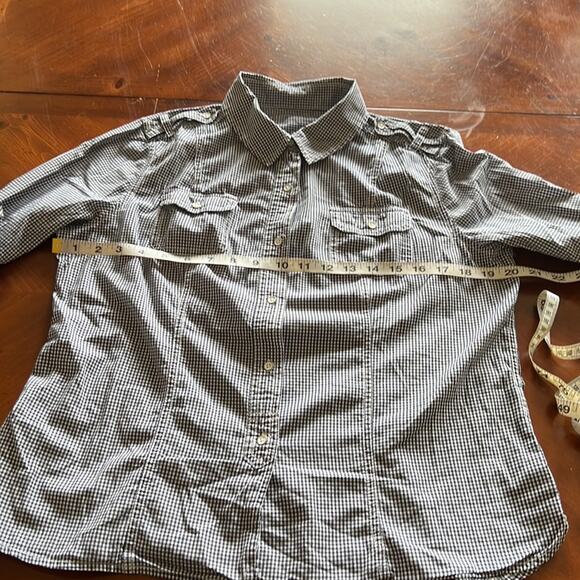 Navy Blue & White Gingham Check Blouse Woman Size Medium Preppy Button Up - Picture 7 of 8